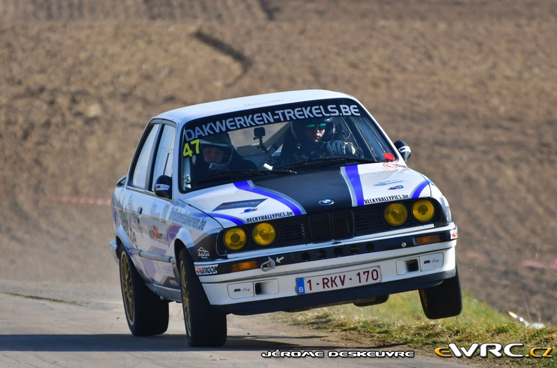 Illustration for article titled Rally photos from beyond the WRC